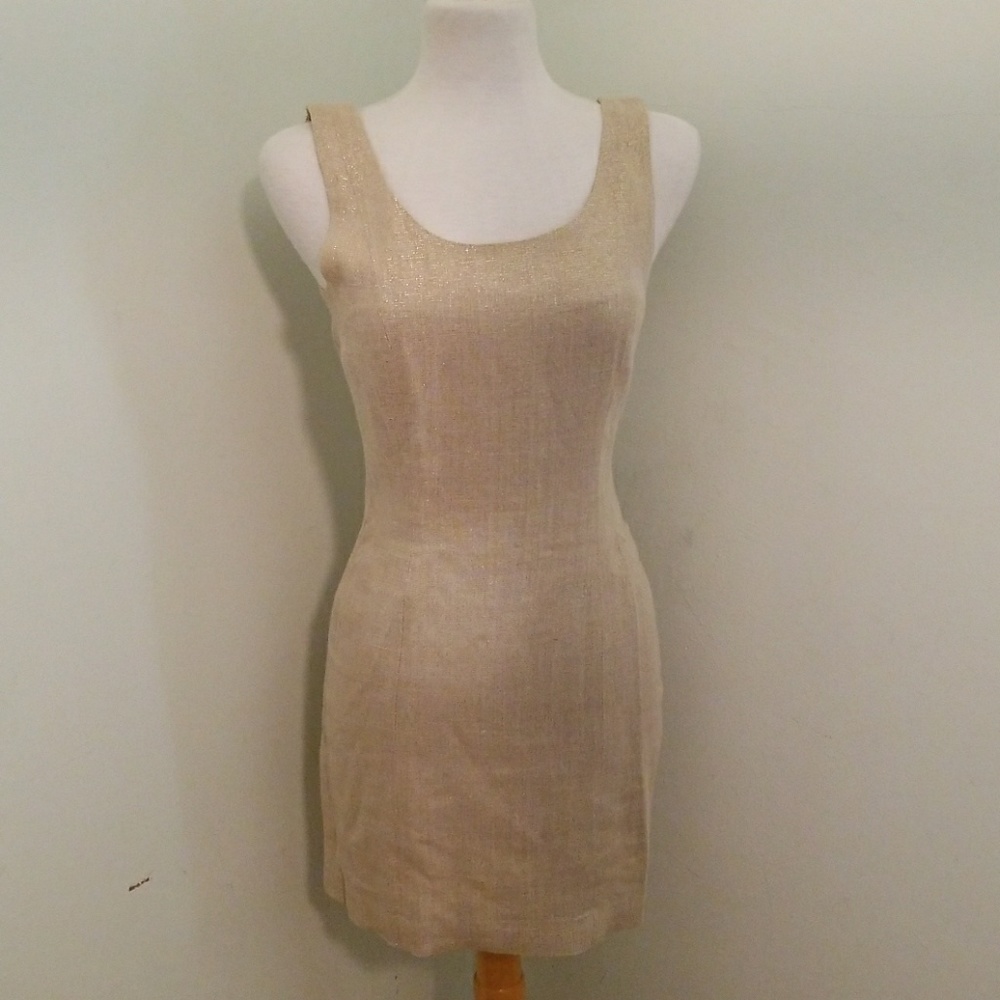 Gold dress size 6